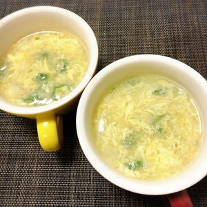 オクラと玉ねぎのコンソメ卵スープ